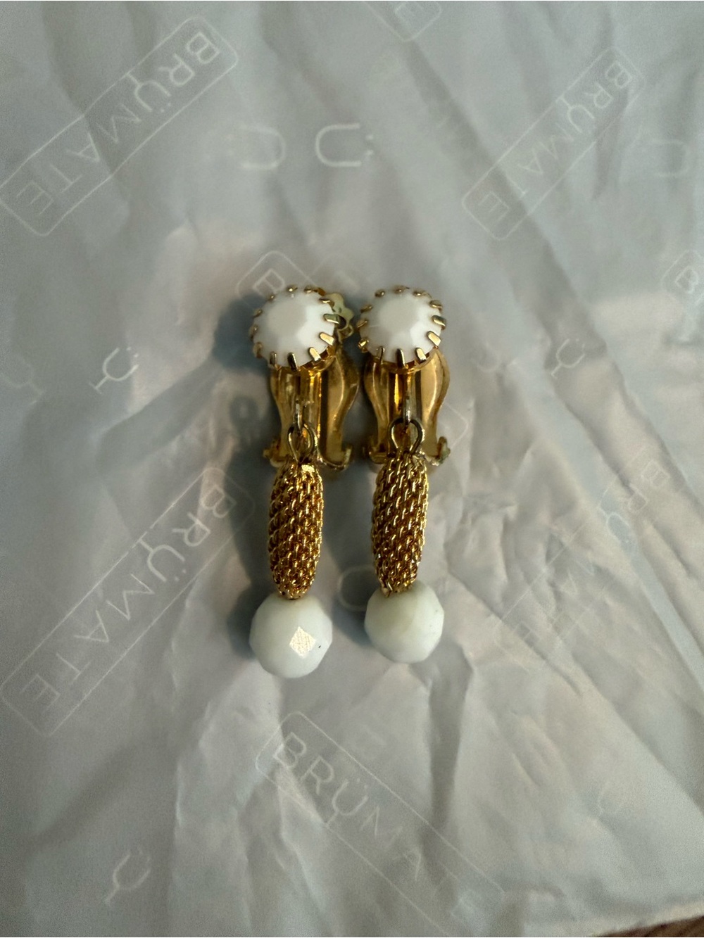 Vintage Costume Jewelry Clip-On Earrings White and Gold Color Dangly Drop